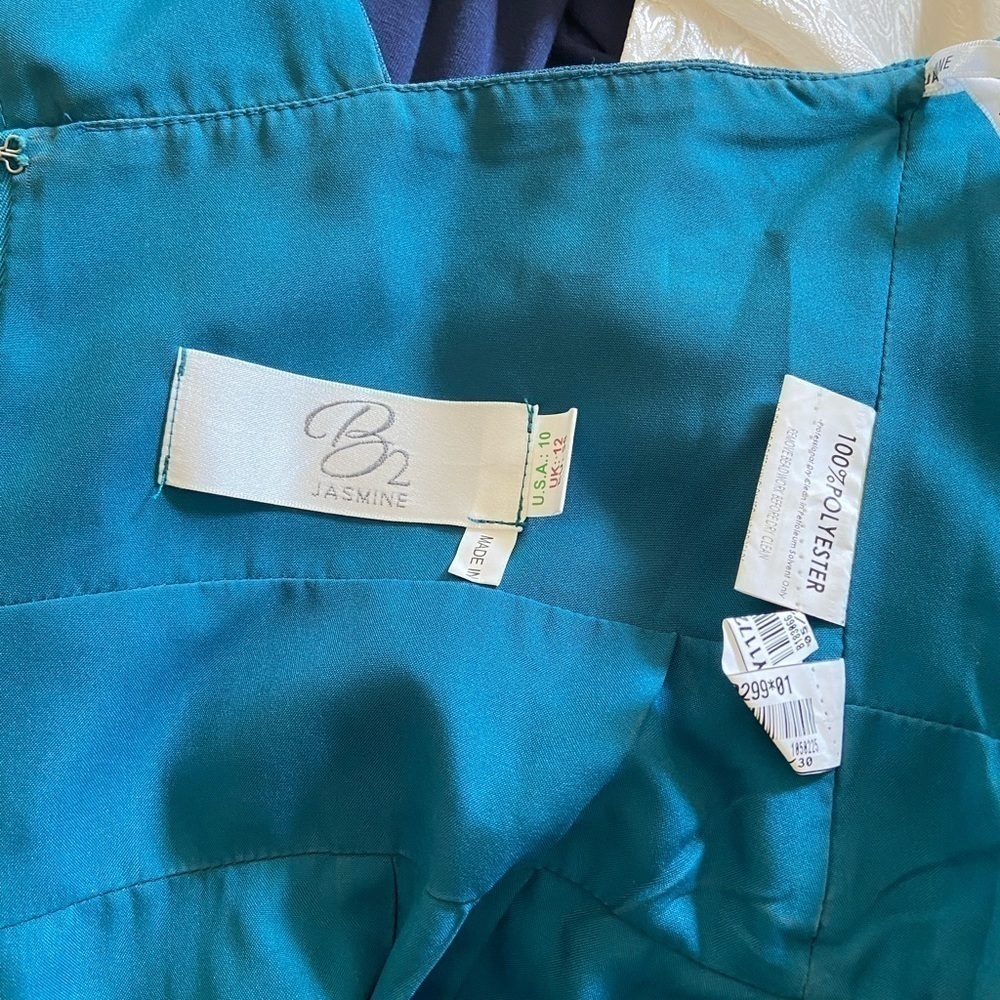 B2 Jasmine Teal Formal Dress/Gown - Picture 3 of 3